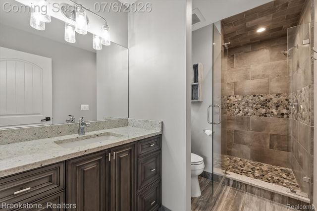 5458 Boulderwood Ridge, Independence Charter Township, MI 48348