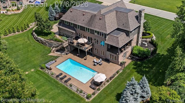 5458 Boulderwood Ridge, Independence Charter Township, MI 48348
