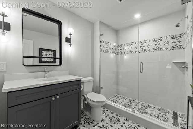 5458 Boulderwood Ridge, Independence Charter Township, MI 48348