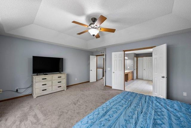 7128 Timber Crest Drive S, Cottage Grove, MN 55016