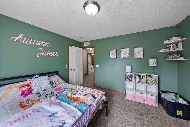 7128 Timber Crest Drive S, Cottage Grove, MN 55016