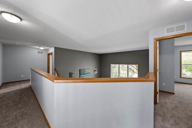 7128 Timber Crest Drive S, Cottage Grove, MN 55016