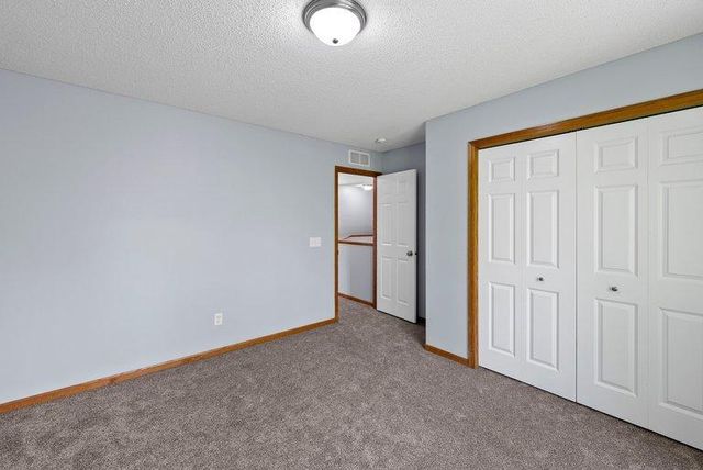 7128 Timber Crest Drive S, Cottage Grove, MN 55016