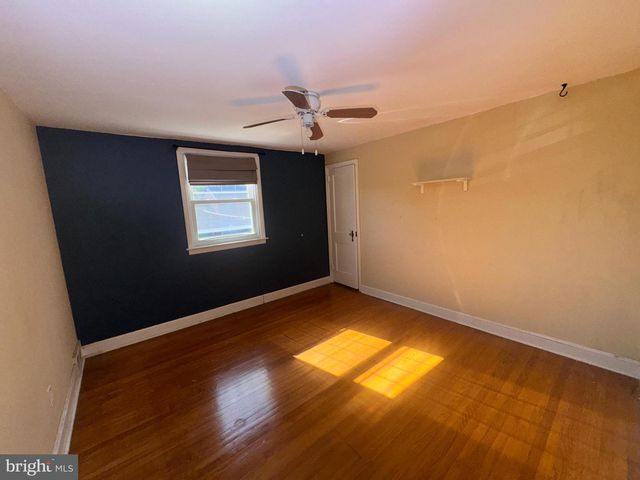 810 IRVINGTON RD, Drexel Hill, PA 19026