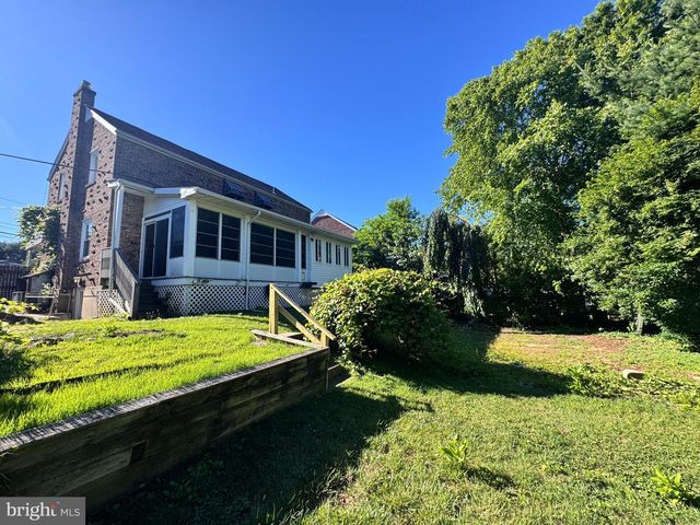 810 IRVINGTON RD, Drexel Hill, PA 19026