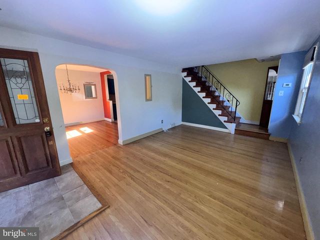 810 IRVINGTON RD, Drexel Hill, PA 19026
