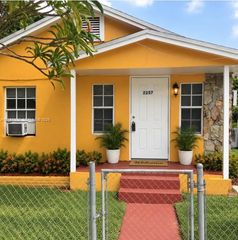 2257 NW 82nd Street 2257, Miami, FL 33147