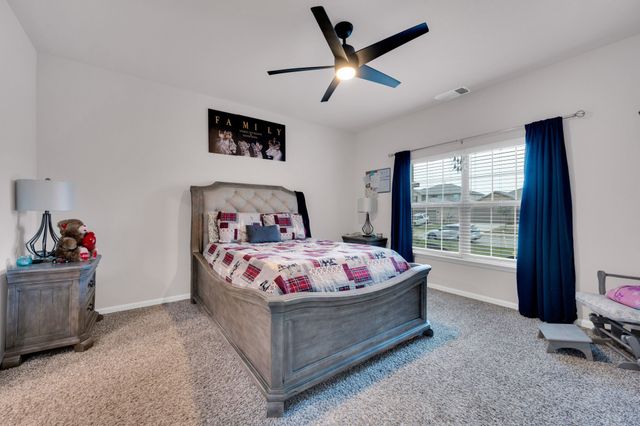 917 Clark Drive, Ferris, TX 75125