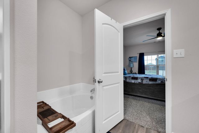 917 Clark Drive, Ferris, TX 75125