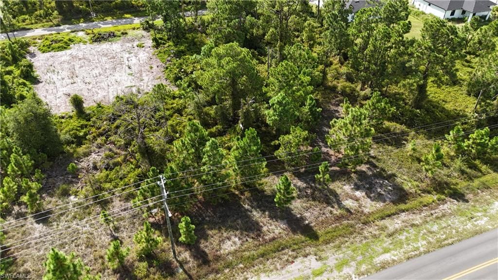 630 Eisenhower BLVD, LEHIGH ACRES, FL 33974 — exterior