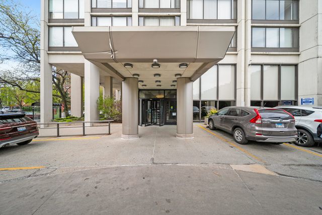 5455 N Sheridan Road 3506, Chicago, IL 60640
