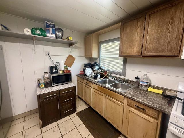 3310 Beachwood Drive, Merced, CA 95348