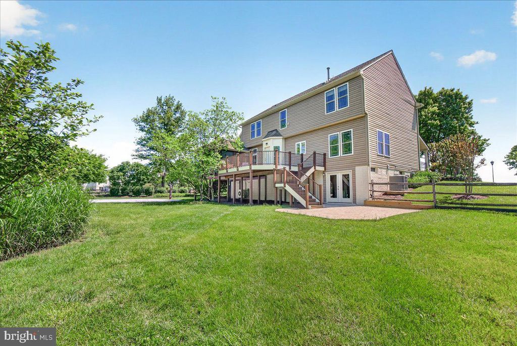 Image 13 of property listing at 19505 GRAY FARM CT, Poolesville, MD 20837