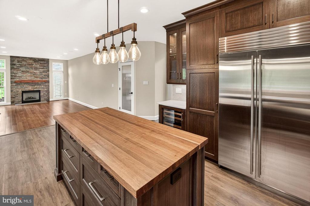 Image 39 of property listing at 19505 GRAY FARM CT, Poolesville, MD 20837