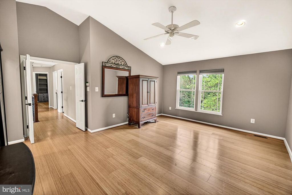 Image 62 of property listing at 19505 GRAY FARM CT, Poolesville, MD 20837