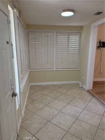 4193 5th Street, Riverside, CA 92501