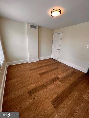 1704 TULIP ST, Wilmington, DE 19805
