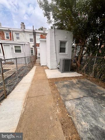 1704 TULIP ST, Wilmington, DE 19805