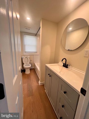 1704 TULIP ST, Wilmington, DE 19805