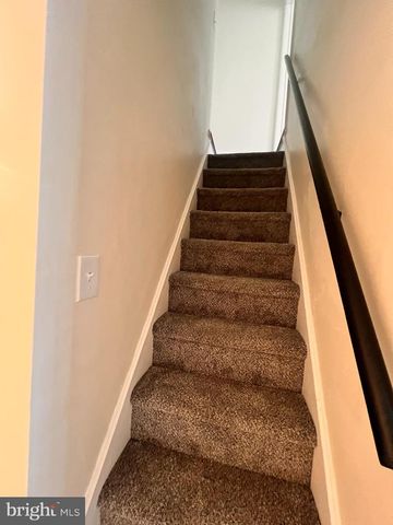 1704 TULIP ST, Wilmington, DE 19805