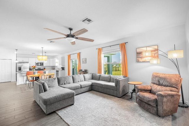 6300 NW Leafmore Lane, Port St. Lucie, Port St Lucie, FL 34987