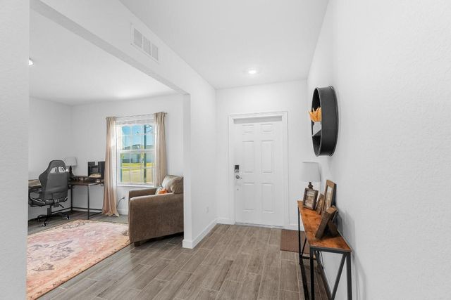 6300 NW Leafmore Lane, Port St. Lucie, Port St Lucie, FL 34987