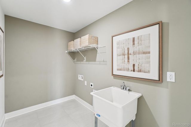 259 Lantana Drive, Brighton, MI 48116