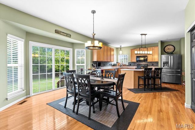 2261 Jack Nicklaus Drive, Belleville, IL 62220
