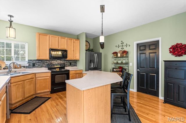 2261 Jack Nicklaus Drive, Belleville, IL 62220