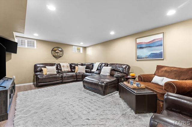 2261 Jack Nicklaus Drive, Belleville, IL 62220