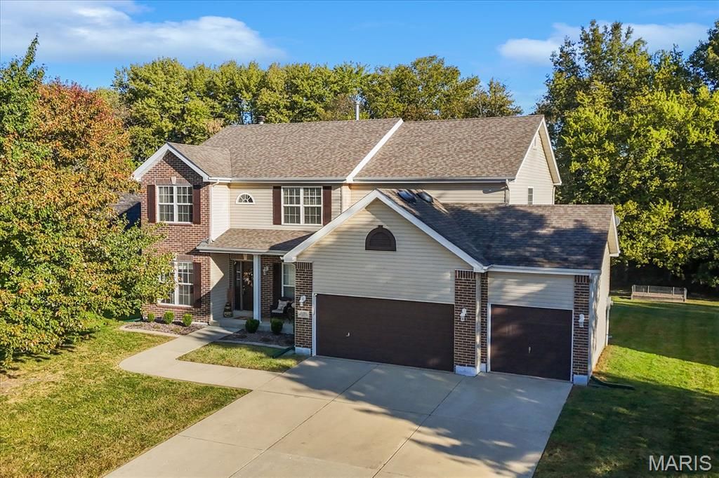 2261 Jack Nicklaus Drive, Belleville, IL 62220
