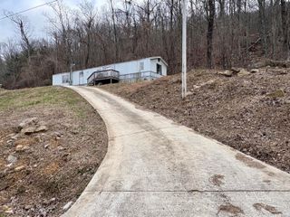 1127 Sussex Road, Dayton, TN 37321