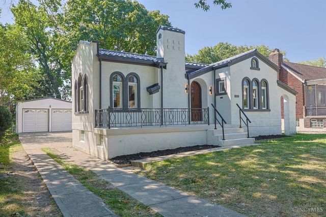 1515 Kenova Avenue, Cincinnati, OH 45237