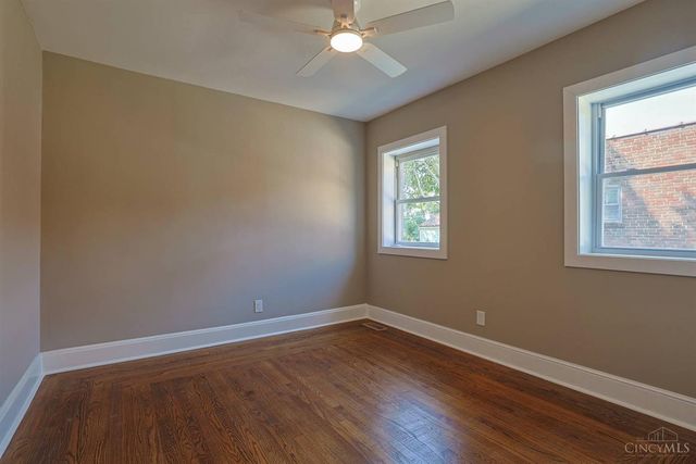 1515 Kenova Avenue, Cincinnati, OH 45237