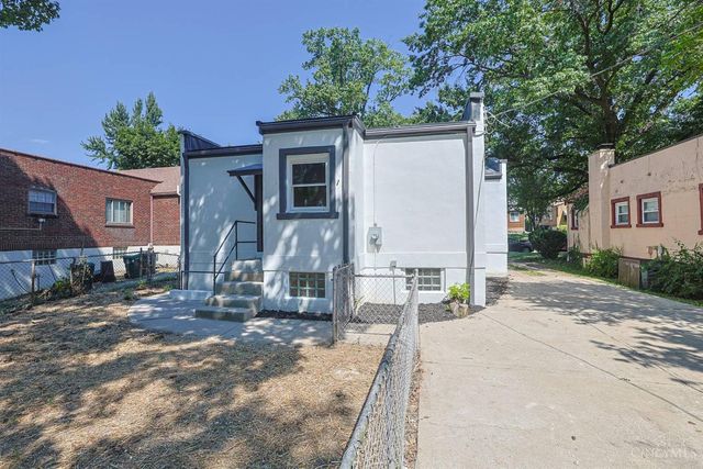1515 Kenova Avenue, Cincinnati, OH 45237