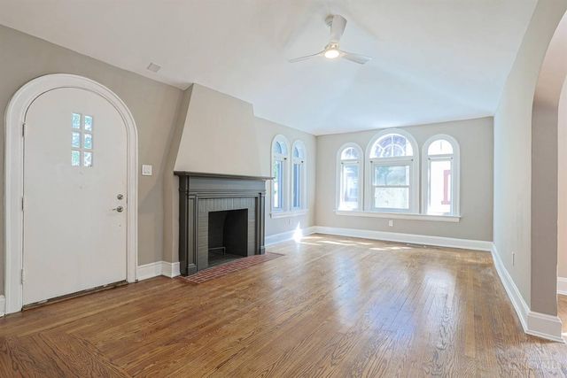 1515 Kenova Avenue, Cincinnati, OH 45237