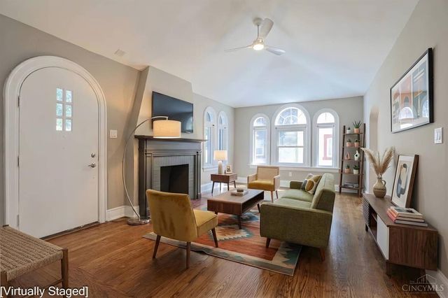 1515 Kenova Avenue, Cincinnati, OH 45237