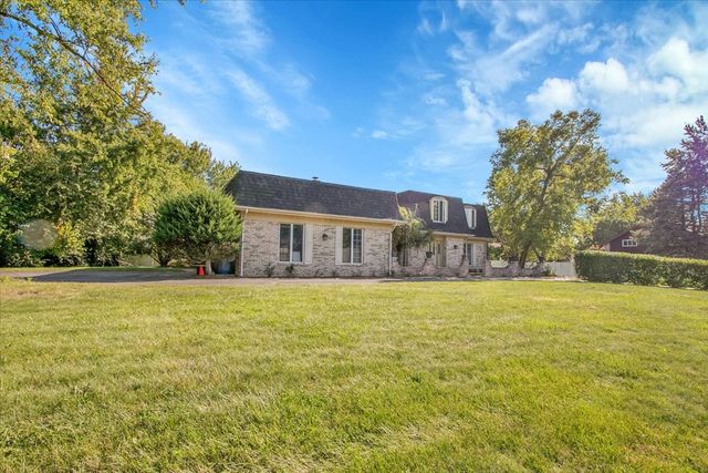 3033 E Hickory Lane, Crete, IL 60417