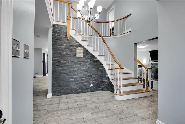 3033 E Hickory Lane, Crete, IL 60417