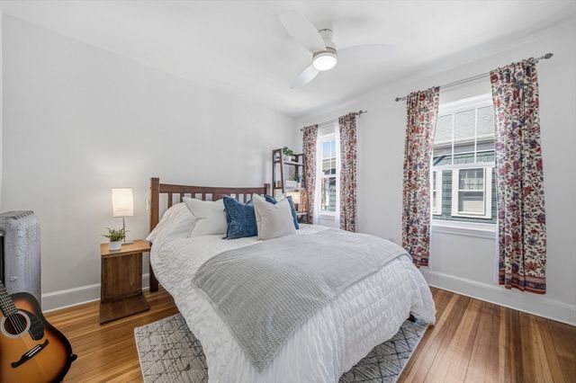 52 Greenleaf Ave 52, Medford, MA 02155