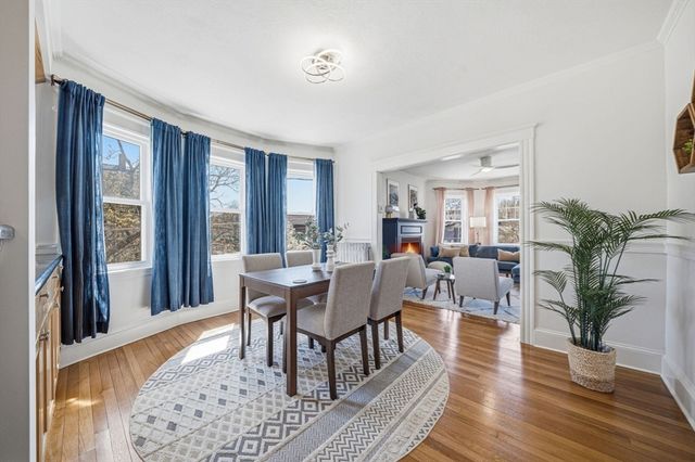 52 Greenleaf Ave 52, Medford, MA 02155