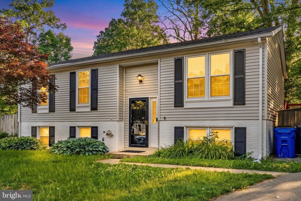 17624 LINDSTROM CT, Gaithersburg, MD 20877