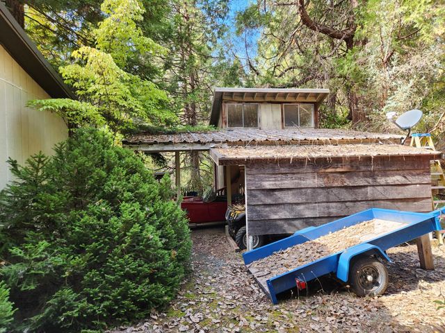 13786 Moonshine Rd, Camptonville, CA 95922