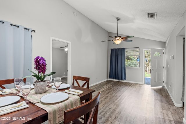 2483 WHISPERING WOODS Boulevard, 3, Jacksonville, FL 32246