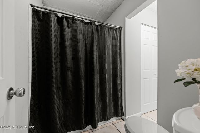 2483 WHISPERING WOODS Boulevard, 3, Jacksonville, FL 32246