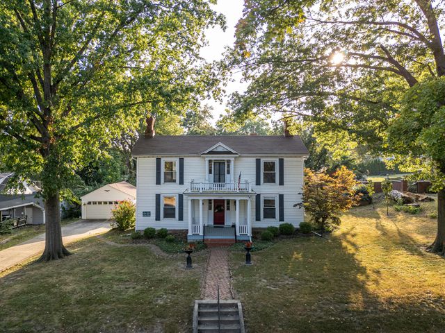 408 N CHURCH ST, Fayette, MO 65248