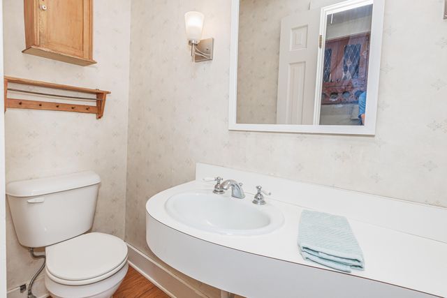 408 N CHURCH ST, Fayette, MO 65248