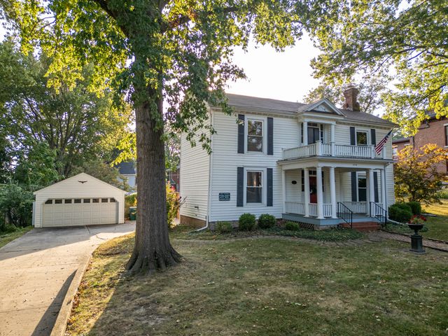 408 N CHURCH ST, Fayette, MO 65248