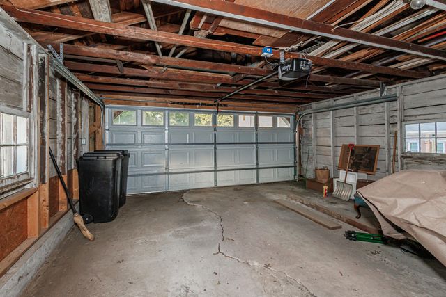 408 N CHURCH ST, Fayette, MO 65248