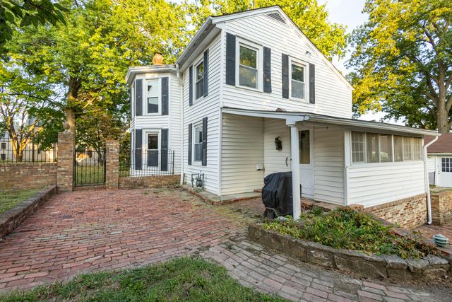 408 N CHURCH ST, Fayette, MO 65248